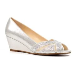 LUNAR Adriana Silver Shoe -Chic Ladies Shoes Store adriana silver shoe p7780 450403 image