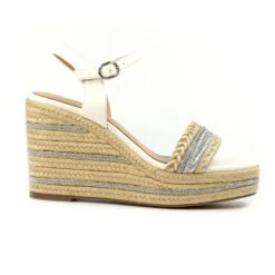 LUNAR Amanda White Wedge Sandal