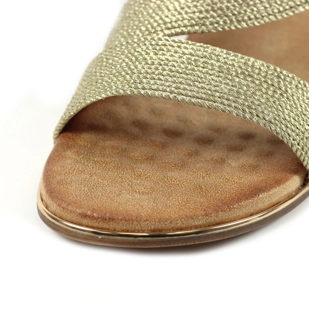 LUNAR Bindi Gold Sandal 9 LUNAR Bindi Gold Sandal - Image 7