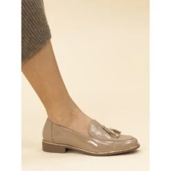 LUNAR Blaker Beige Shoe