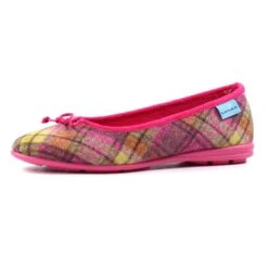 LUNAR Brie Pink Slipper -Chic Ladies Shoes Store brie pink slipper p7527 432819 image