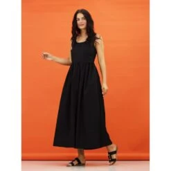 LUNAR Callow II Black Sandal -Chic Ladies Shoes Store callow ii black sandal p7167 409553 image