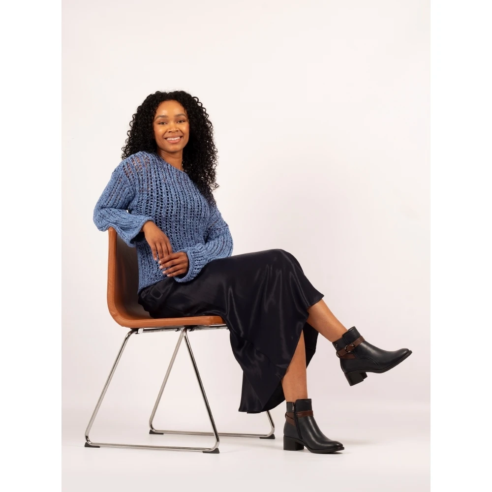 LUNAR Cassie Navy Ankle Boot 6 LUNAR Cassie Navy Ankle Boot - Image 4