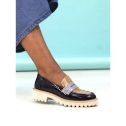 LUNAR Esme Navy Shoe