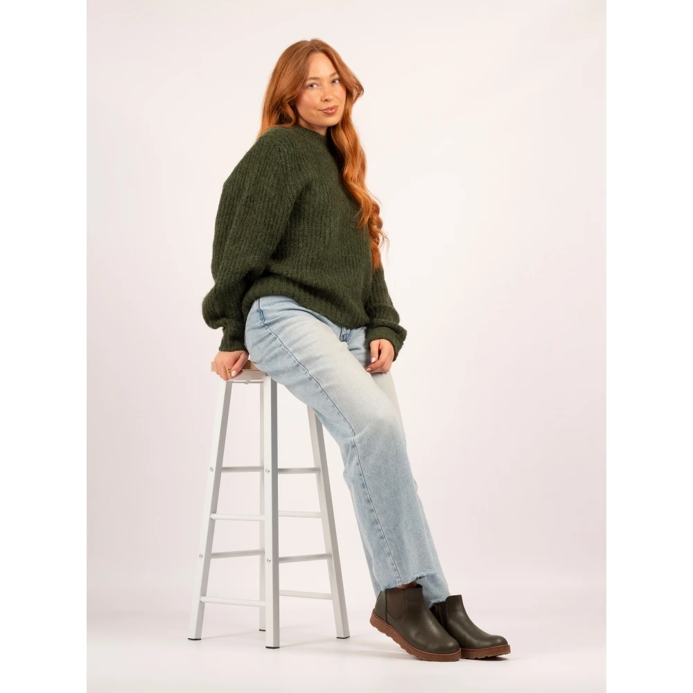 LUNAR Georgie Olive Leather Boot 6 LUNAR Georgie Olive Leather Boot - Image 4