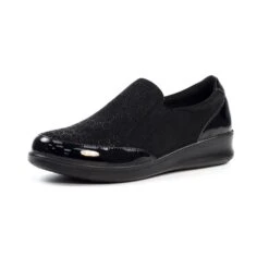 LUNAR Hattie Black Wedge Shoe -Chic Ladies Shoes Store hattie black wedge shoe p7018 397675 image