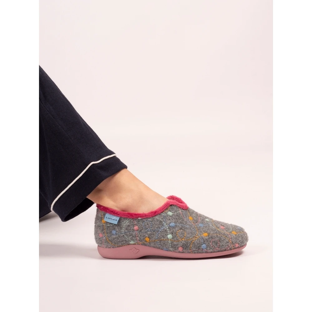 LUNAR Helsinki Grey Slipper 4 LUNAR Helsinki Grey Slipper - Image 2