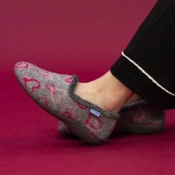 LUNAR Jolly Grey Heart Full Slipper -Chic Ladies Shoes Store jolly grey heart full slipper p4954 384570 image