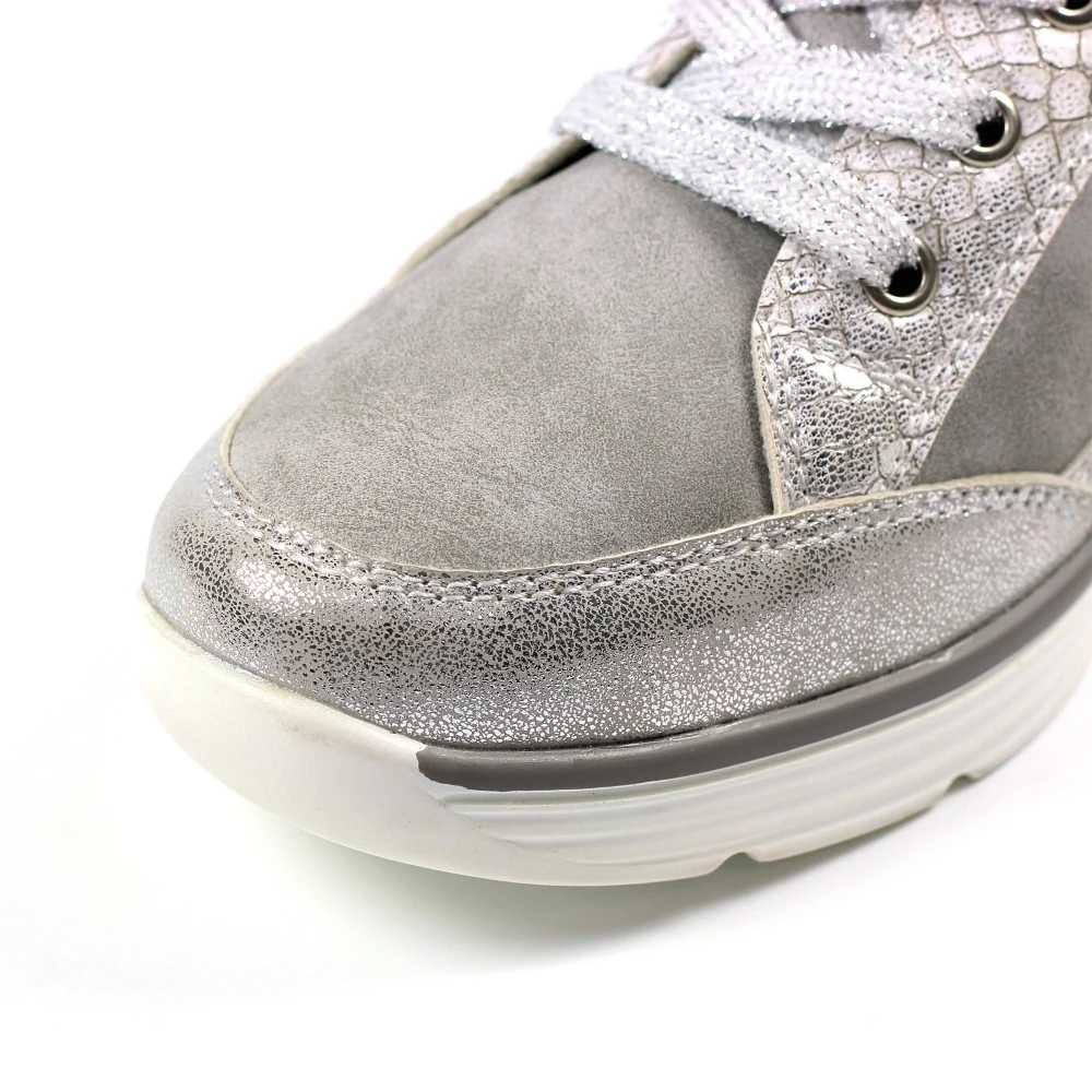 LUNAR Kiley Silver Trainer 10 LUNAR Kiley Silver Trainer - Image 8
