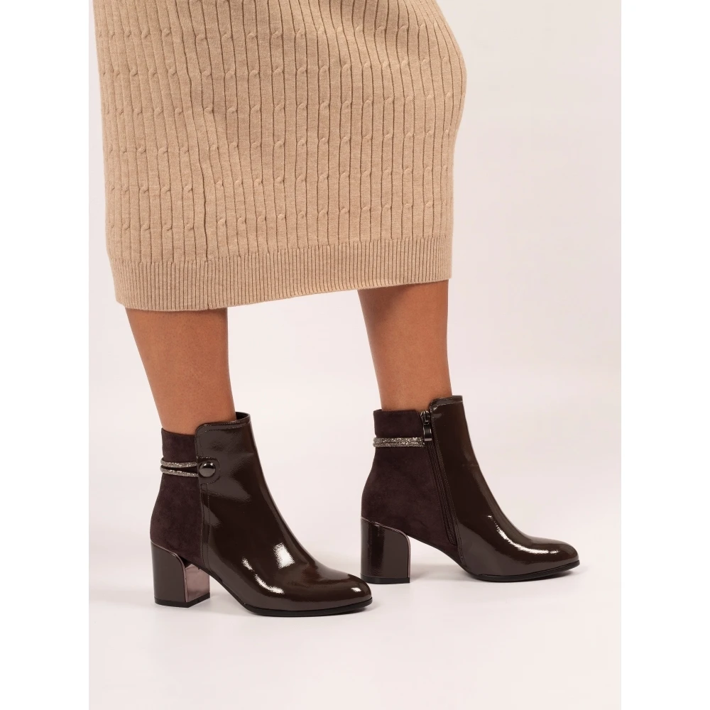 LUNAR Lily Grey Ankle Boot 4 LUNAR Lily Grey Ankle Boot - Image 2