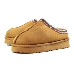 LUNAR Nepal Tan Slipper -Chic Ladies Shoes Store nepal tan slipper p7581 435159 image