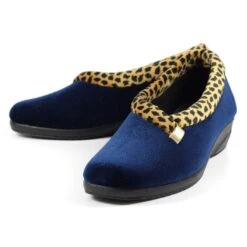 LUNAR Paloma Navy Leopard Trim Slipper 15 LUNAR Paloma Navy Leopard Trim Slipper -Chic Ladies Shoes Store paloma navy leopard trim slipper p6781 385499 image