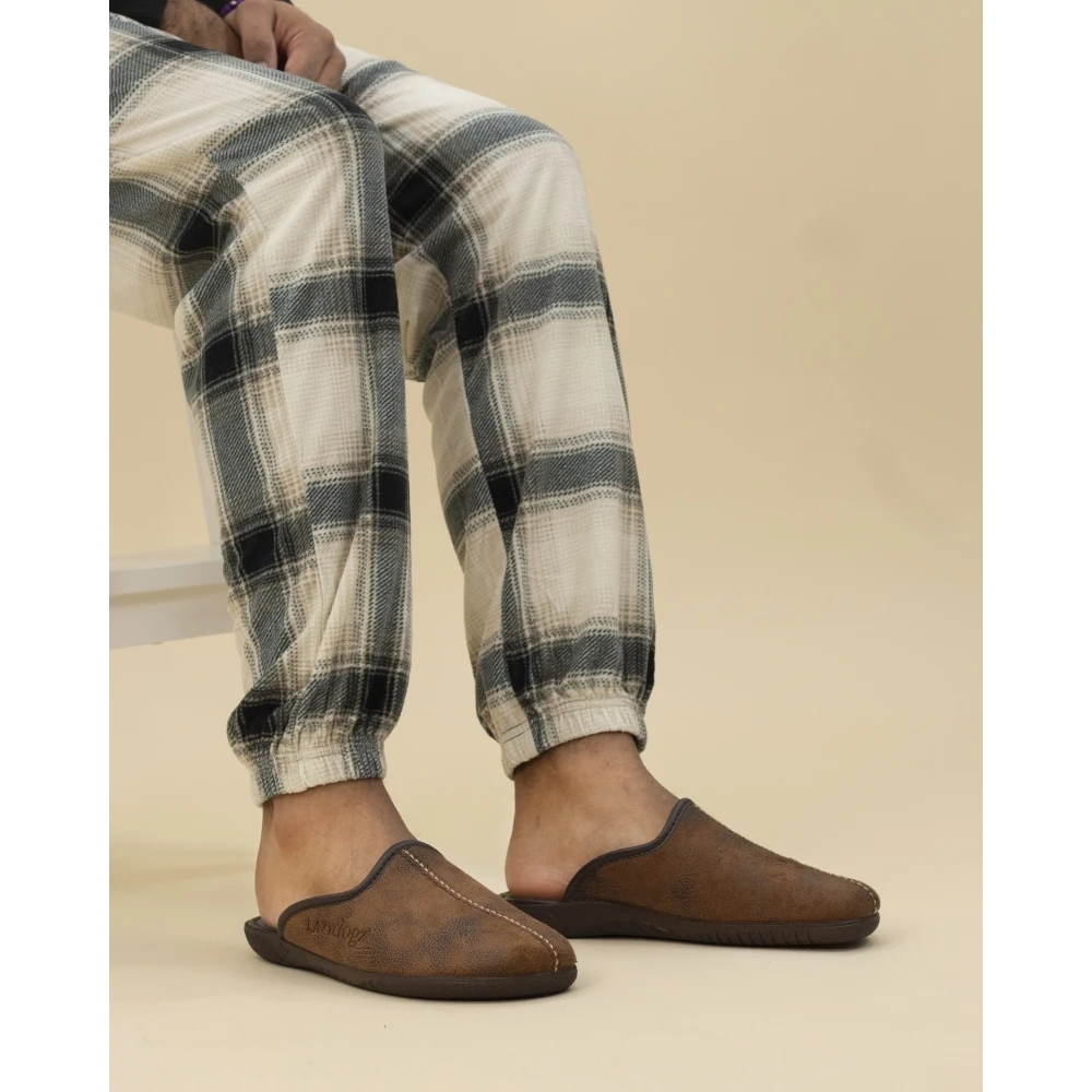 Tees II Brown Slipper 4 Tees II Brown Slipper - Image 2