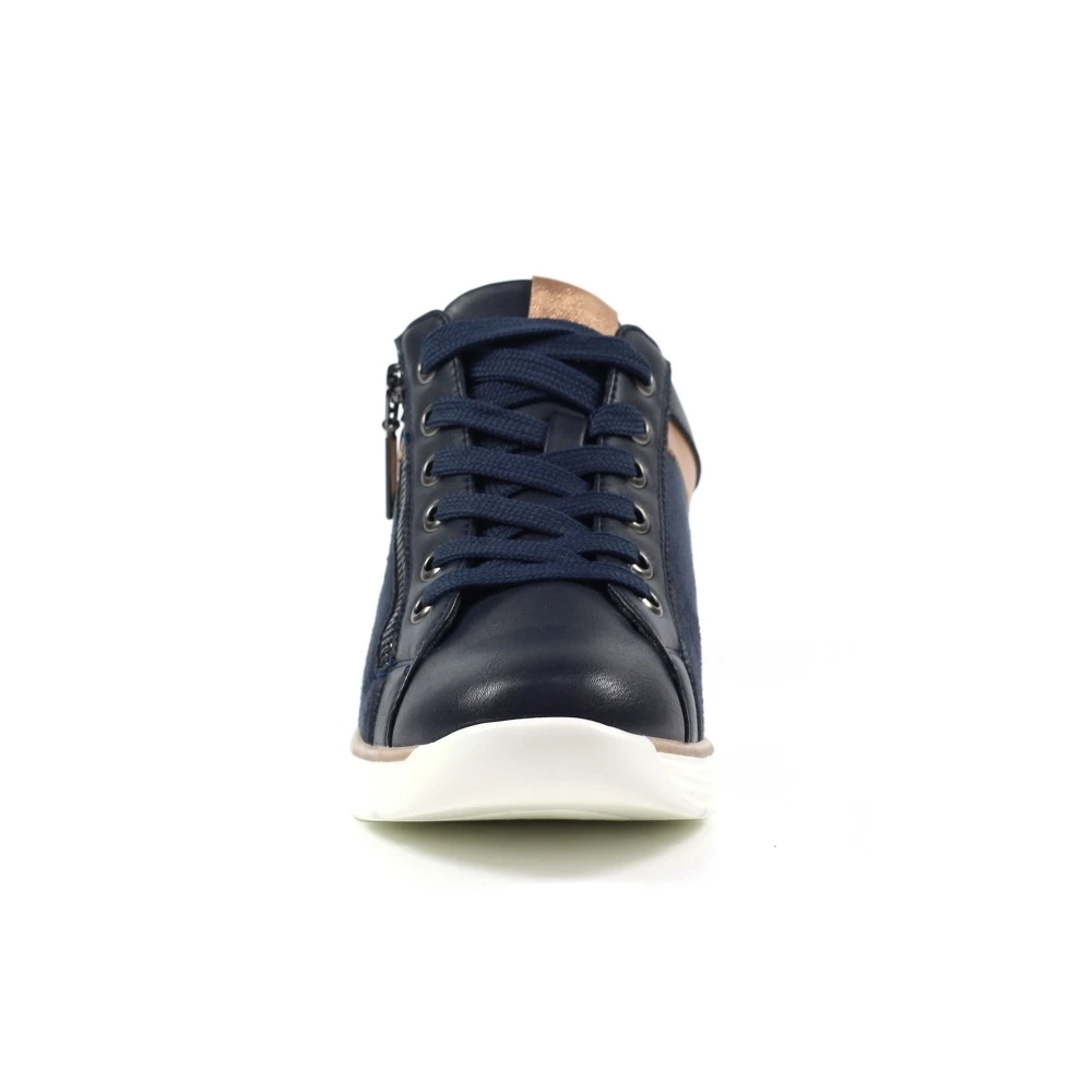 LUNAR Tillie Navy Trainer 7 LUNAR Tillie Navy Trainer - Image 5